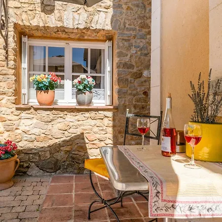 Paradis De Provence Jaune Apartmán *